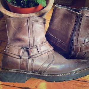 Johnston and Murphy Boots